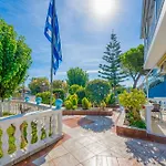 Stathis Beachfront Luxury Rooms