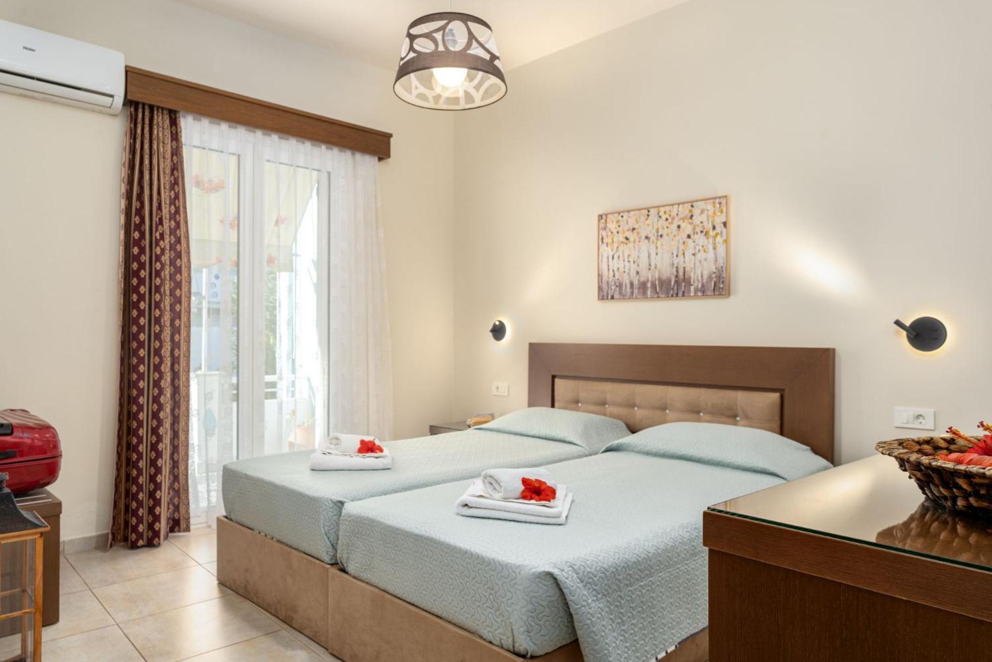 Stathis Beachfront Luxury Apartment Kalamaki (Zakynthos)